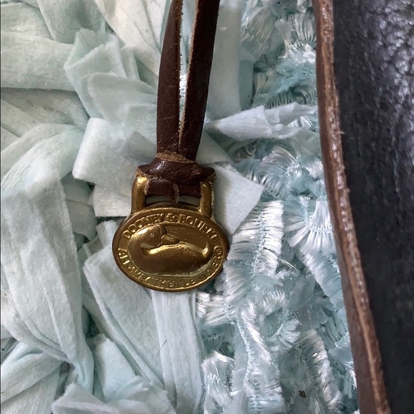 Authentic Dooney & Bourke Vintage crossbody purse - Picture 3 of 6